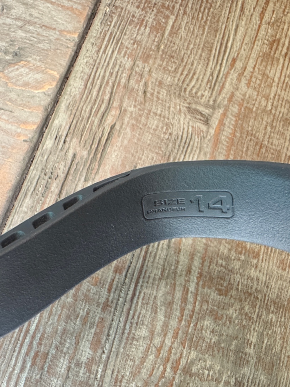 NWOT - QCollar Q30 - Black, 14” - Picture 2 of 7